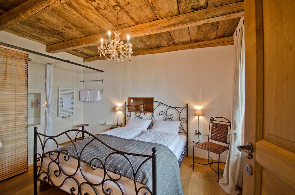 Di Sotto, House & Breakfast Muralto